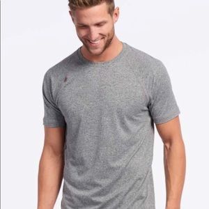 RHONE Reign short sleeve shirt. Gray Size Large